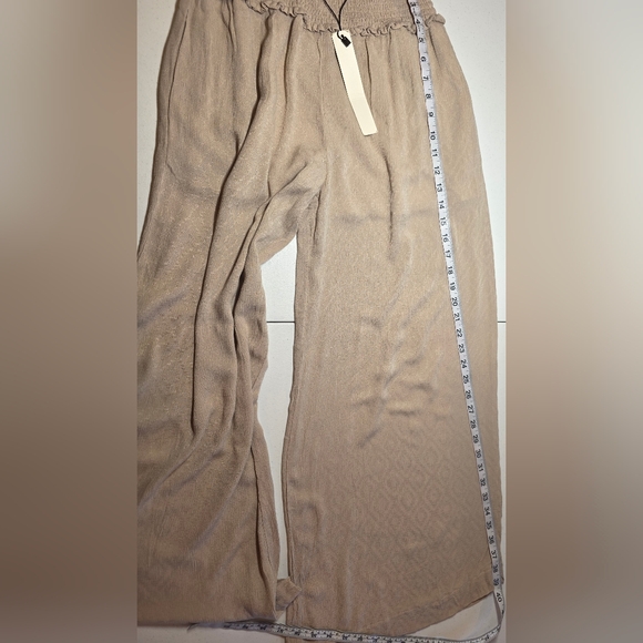 Anthropologie Mustard Seed NWT Wide Leg Pants Smocked Waist Neutral Boho Flowy - Picture 10 of 13